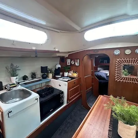 Apartment Un Salon Sur L Eau *